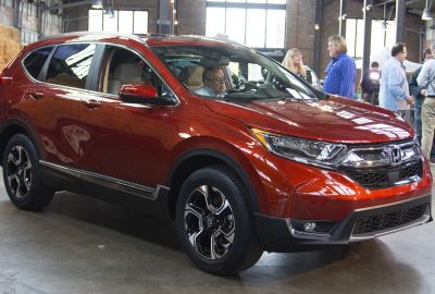 Honda CR-V 2017 thay đổi toàn diện